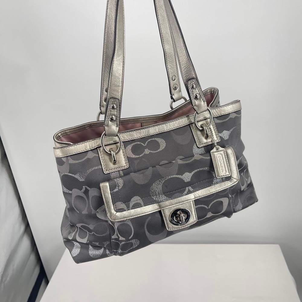 Vintage Y2K Coach Signature Shoulder Purse Turn Lock Silver Gray Canvas Leather